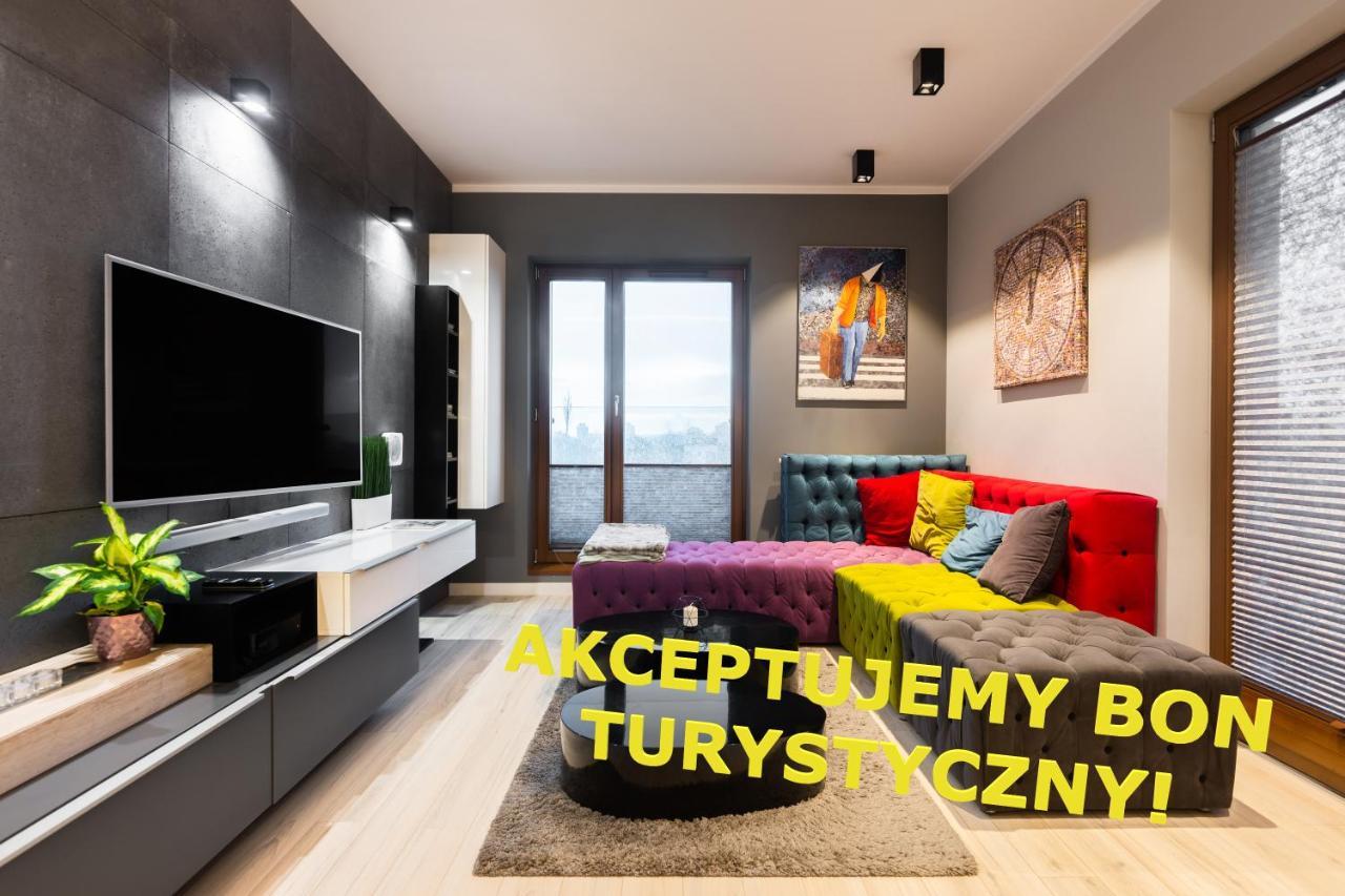 Elegant Business Accommodation With Parking - By Upstairs Краков Экстерьер фото